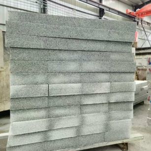 泉州 芝麻白10公分300*600广场地铺，A料定制，尺寸标准，厚薄均匀