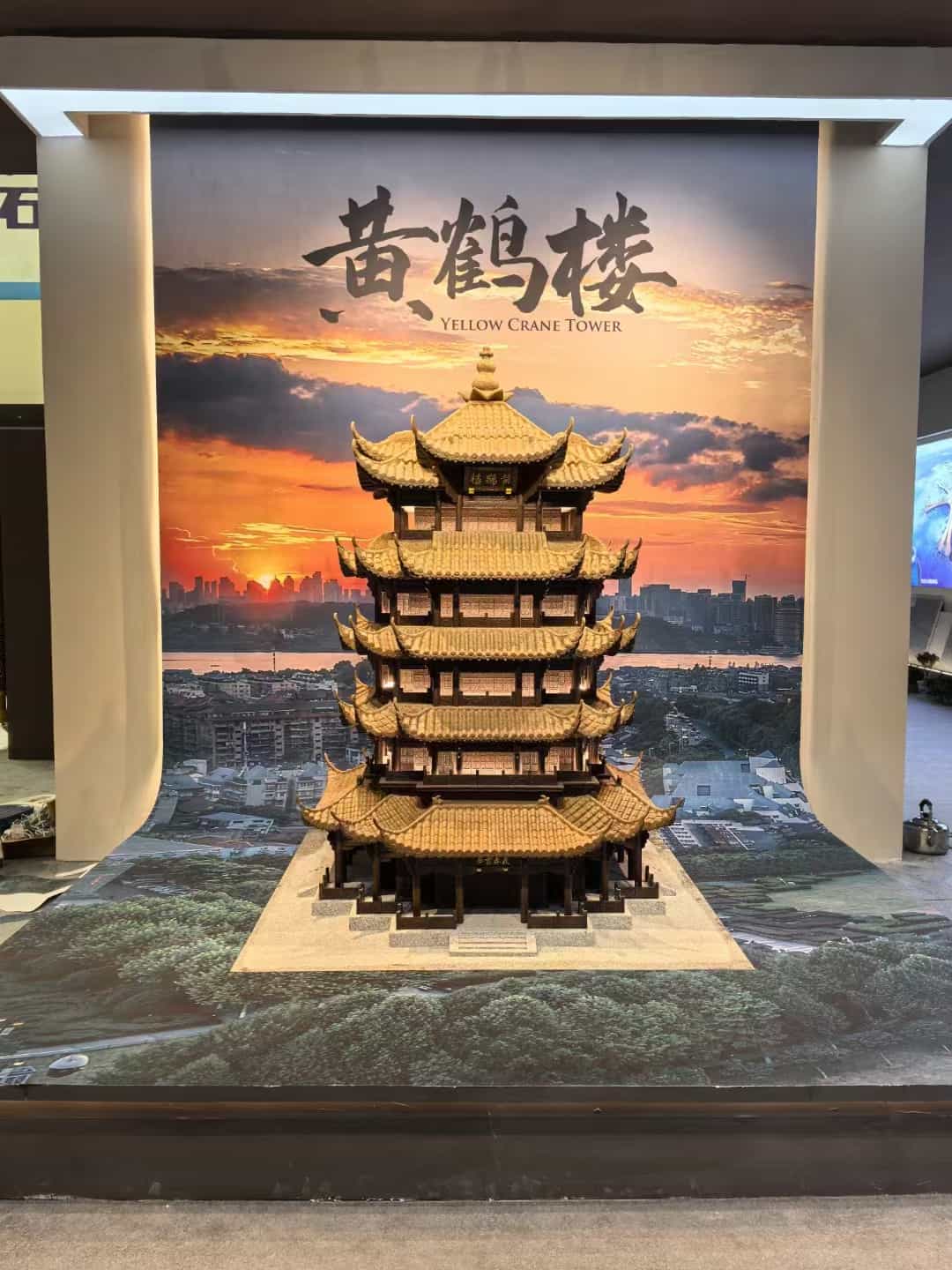 泉州仿古石文创作品-黄鹤楼