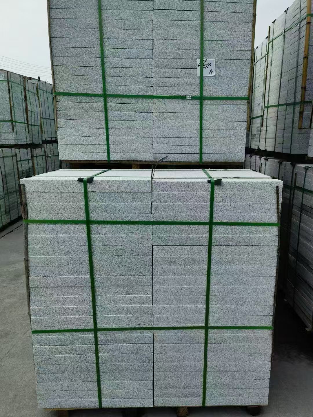 泉州 火烧面地铺石，街道广场园林市政工程板，1.8~5.0厚均有现货