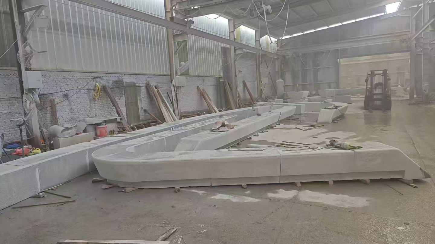 泉州 花岗岩整石坐凳拼装