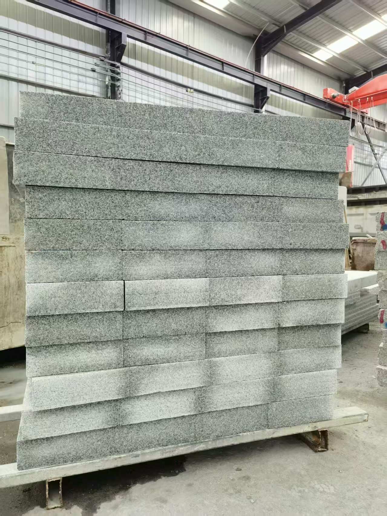 泉州 芝麻白10公分300*600广场地铺，A料定制，尺寸标准，厚薄均匀